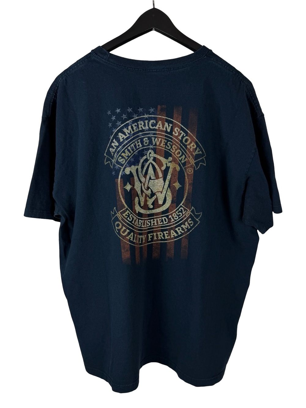 Mens Y2K Smith & Wesson American Quality Firearms Blue Graphic Shirt Size 2XL